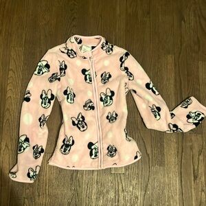 Minnie Mouse sweater